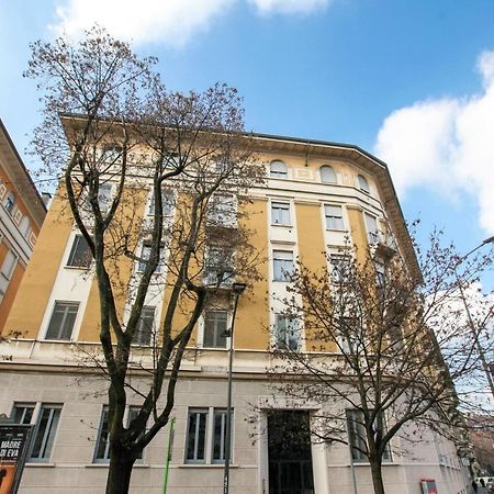 شقة The Cosy Terrace Of Milano- Via Sardegna المظهر الخارجي الصورة